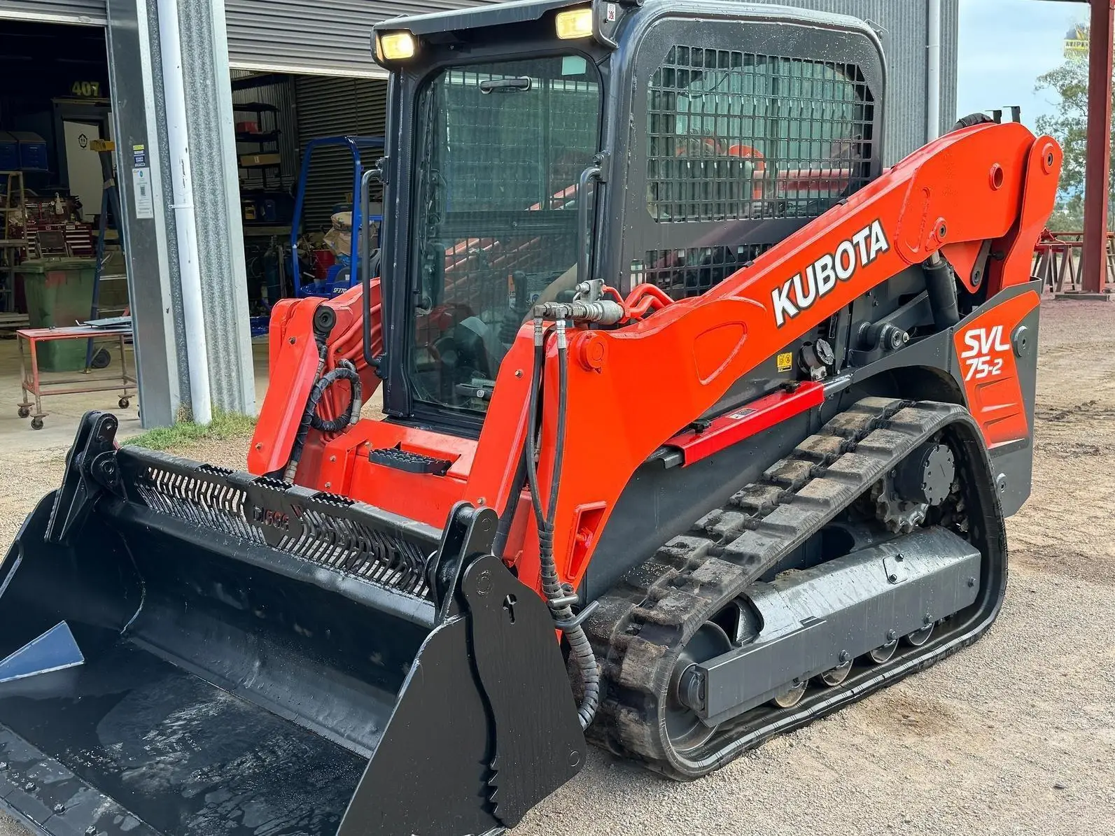 2015 KUBOTA SVL75-2