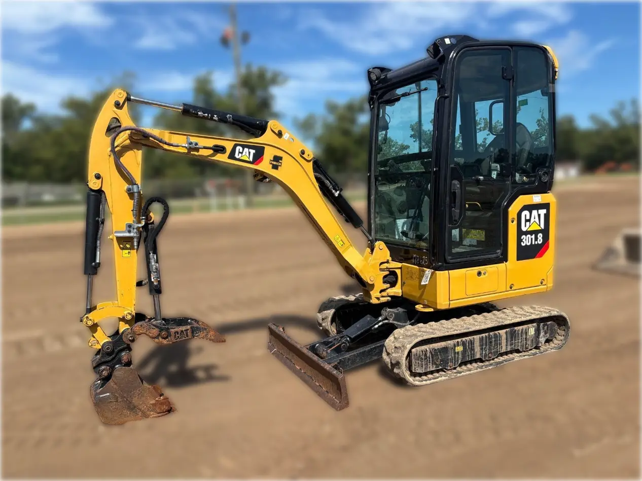 2020 CATERPILLAR 301.8
