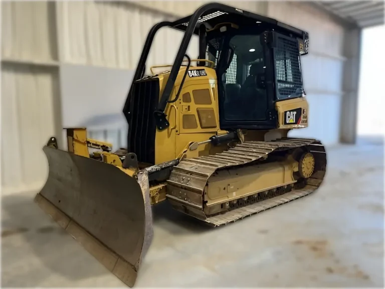 2020 Caterpillar D4K2 LGP